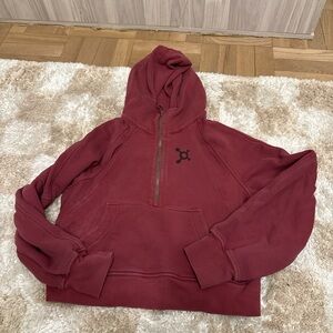 Women’s Red lululemon scuba hoodie s/m
